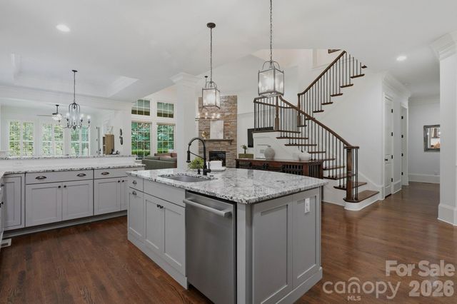 221 Glenmoor Drive, Waxhaw, NC 28173