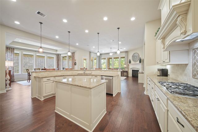 9510 Spring Rose Drive, Missouri City, TX 77459