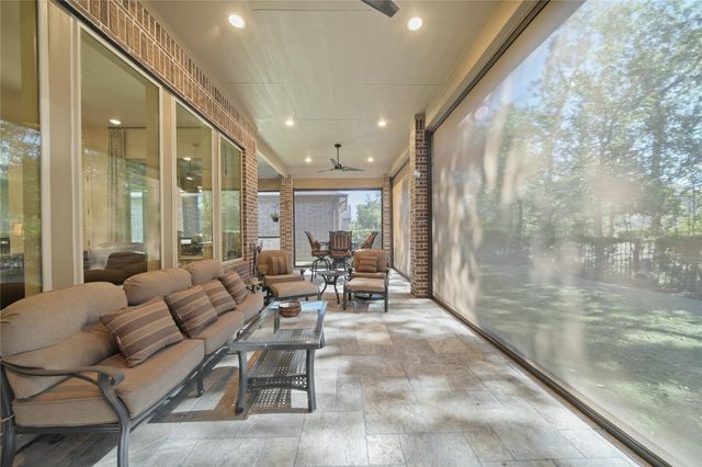 9510 Spring Rose Drive, Missouri City, TX 77459