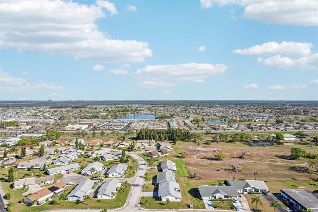 1307 NEW BEDFORD DRIVE 3C, Sun City Center, FL 33573