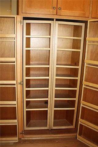 9118 Summer Shade Road, Rogers, AR 72756