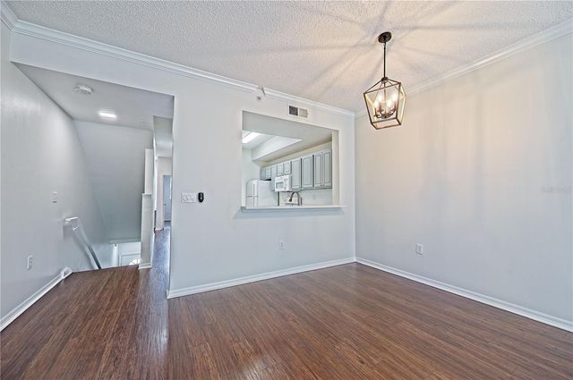 5701 BENTGRASS DRIVE 18-206, Sarasota, FL 34235