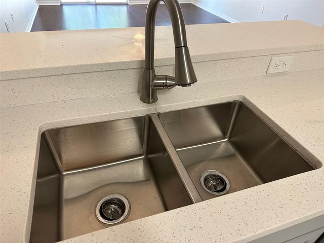 5701 BENTGRASS DRIVE 18-206, Sarasota, FL 34235