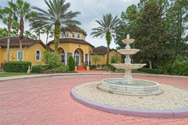 5701 BENTGRASS DRIVE 18-206, Sarasota, FL 34235