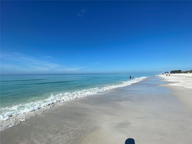 5701 BENTGRASS DRIVE 18-206, Sarasota, FL 34235