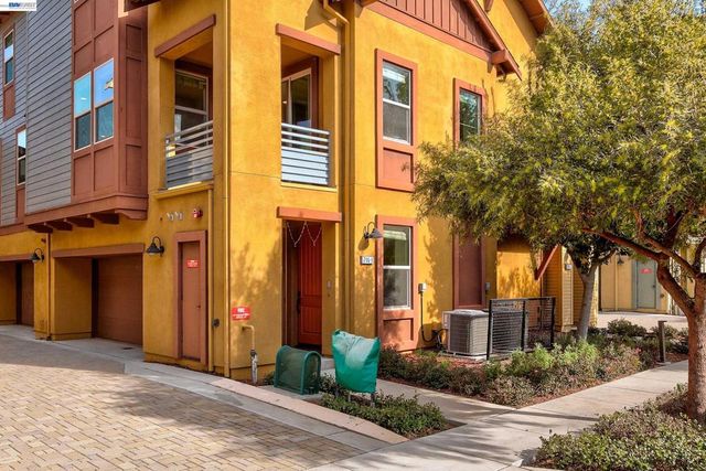 716 TRANQUILITY CIR 1, Livermore, CA 94551