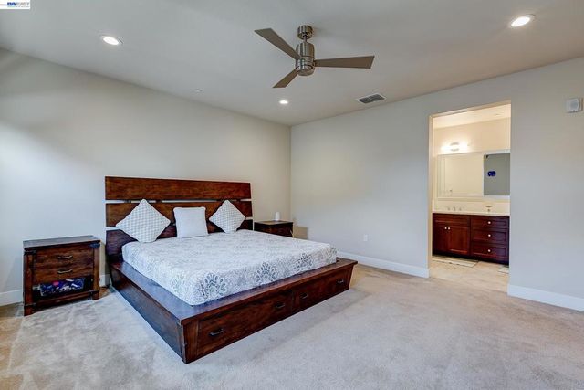 716 TRANQUILITY CIR 1, Livermore, CA 94551