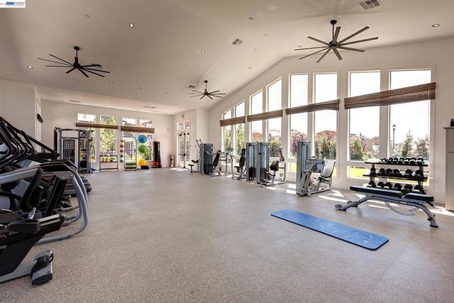 716 TRANQUILITY CIR 1, Livermore, CA 94551