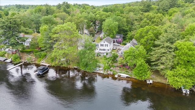 12 Shore Rd, Merrimac, MA 01860