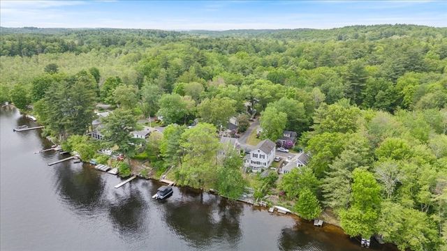 12 Shore Rd, Merrimac, MA 01860