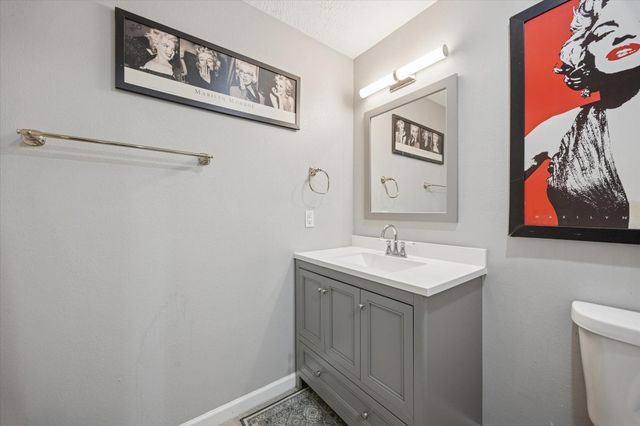 4718 Blanton Boulevard, Houston, TX 77092