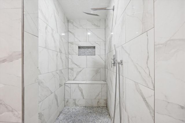 4718 Blanton Boulevard, Houston, TX 77092