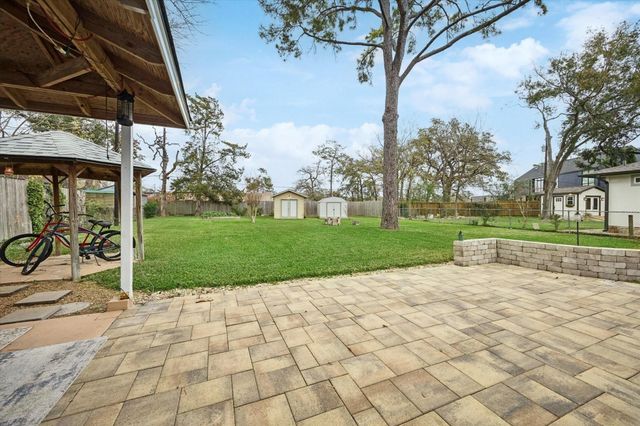 4718 Blanton Boulevard, Houston, TX 77092