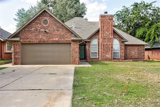 1617 Whispering Creek Ct Creek, Edmond, OK 73013