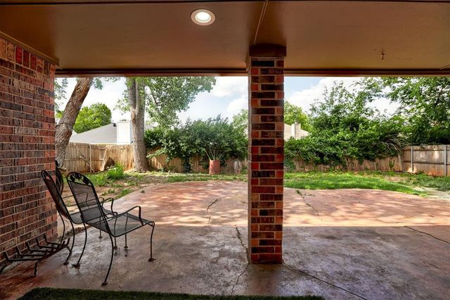1617 Whispering Creek Ct Creek, Edmond, OK 73013