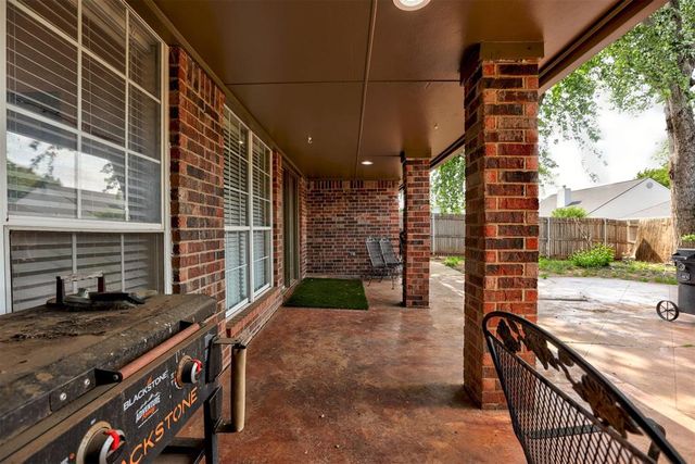 1617 Whispering Creek Ct Creek, Edmond, OK 73013