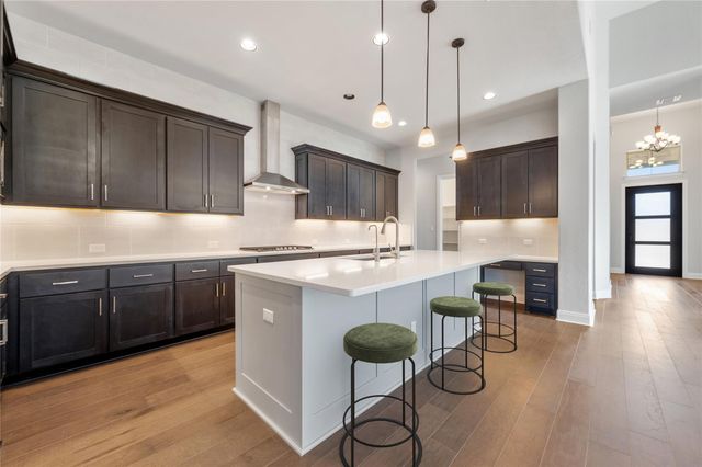 802 Serene Estates DR, Austin, TX 78738
