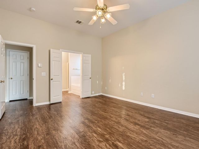 5301 Lily Drive, Fort Worth, TX 76244