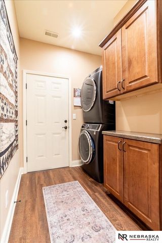 434 S Woodland Drive, Grand Island, NE 68801