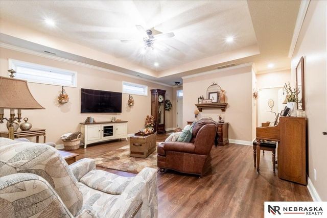 434 S Woodland Drive, Grand Island, NE 68801