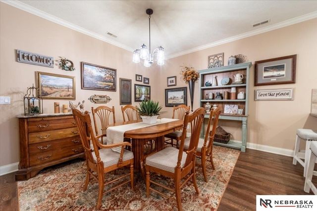 434 S Woodland Drive, Grand Island, NE 68801