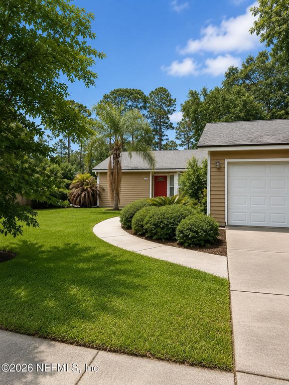 11729 WATTLE TREE Road N, Jacksonville, FL 32246