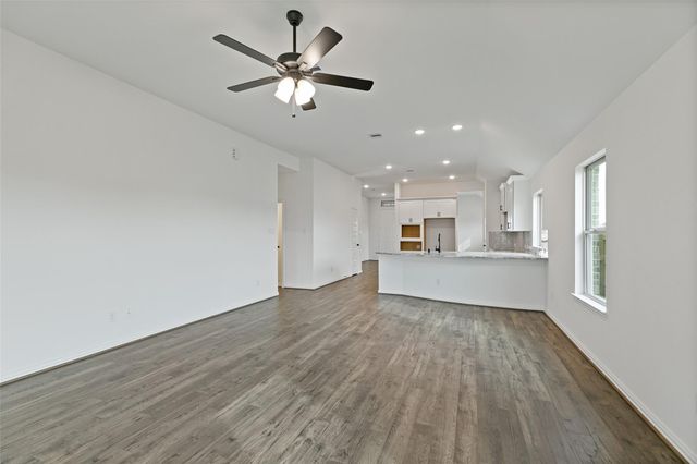 21711 Iris Colony Drive, Waller, TX 77484