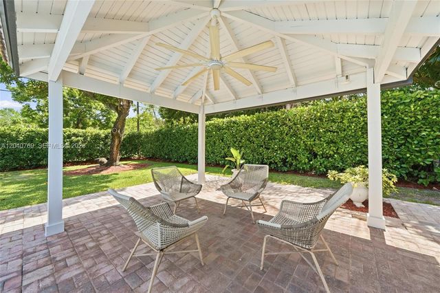 8240 SW 150 Drive, Palmetto Bay, FL 33158