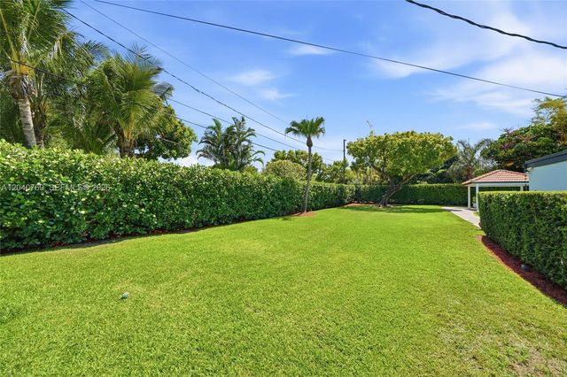 8240 SW 150 Drive, Palmetto Bay, FL 33158