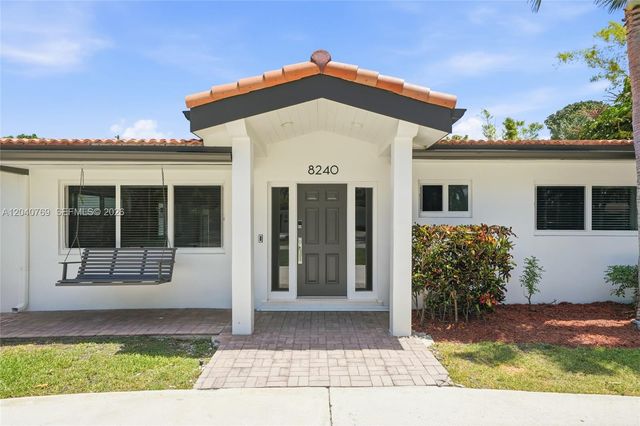 8240 SW 150 Drive, Palmetto Bay, FL 33158