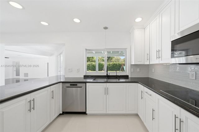 8240 SW 150 Drive, Palmetto Bay, FL 33158