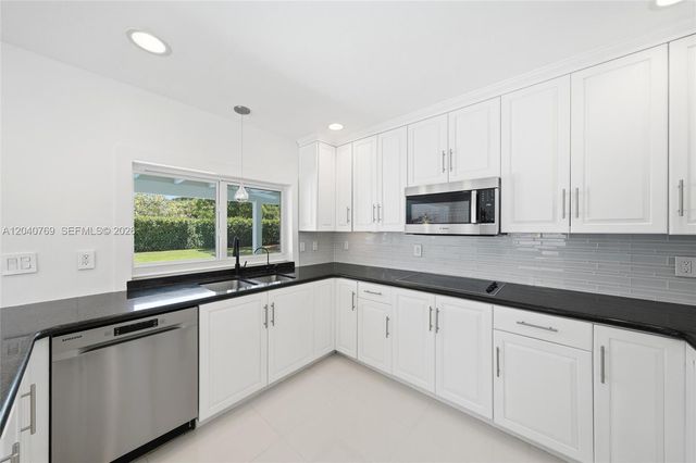 8240 SW 150 Drive, Palmetto Bay, FL 33158
