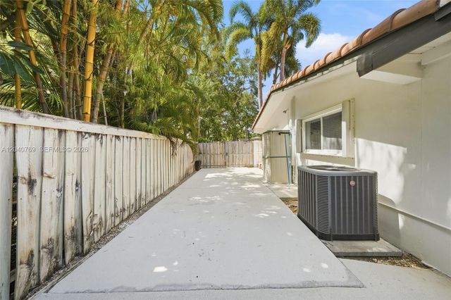 8240 SW 150 Drive, Palmetto Bay, FL 33158