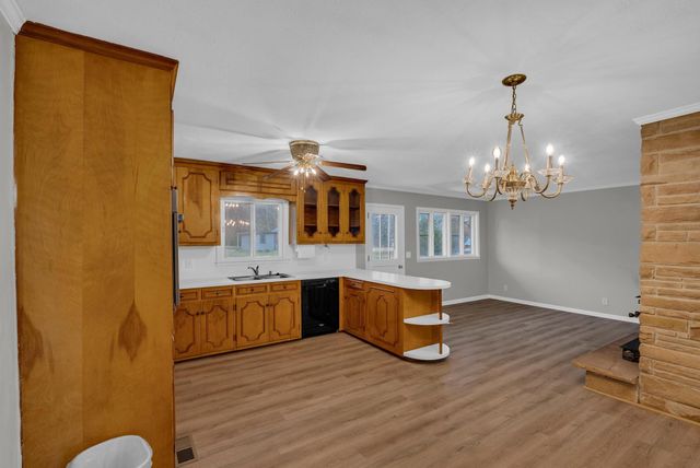 540 4th Ave, S, Baxter, TN 38544