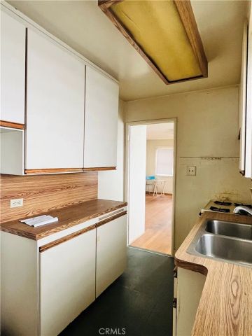 652 Navy Street, Santa Monica, CA 90405