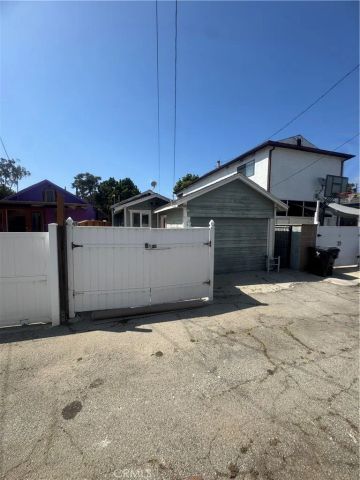 652 Navy Street, Santa Monica, CA 90405