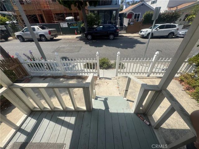 652 Navy Street, Santa Monica, CA 90405