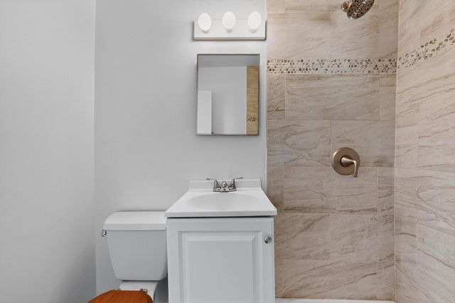 2913 8TH Street NW, Albuquerque, NM 87107