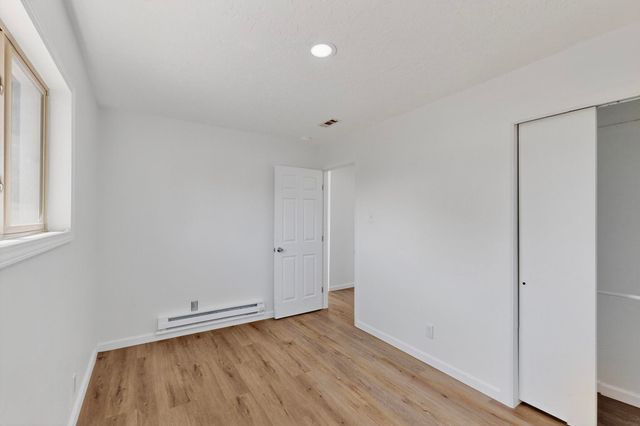 2913 8TH Street NW, Albuquerque, NM 87107