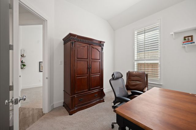 1912 Mcdougall Creek, Van Alstyne, TX 75495