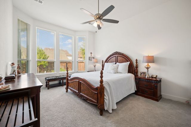 1912 Mcdougall Creek, Van Alstyne, TX 75495