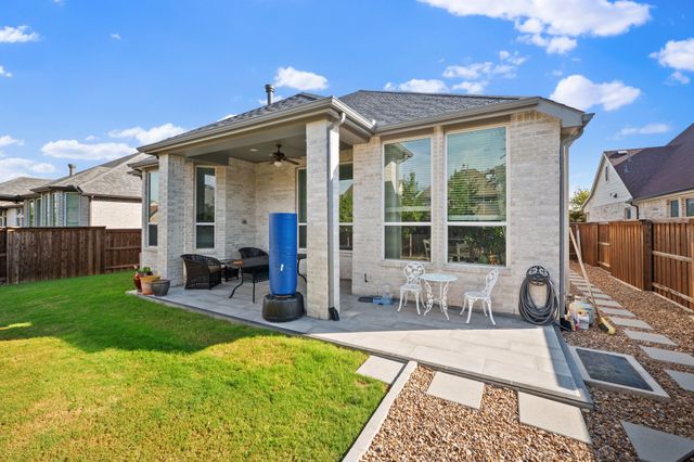 1912 Mcdougall Creek, Van Alstyne, TX 75495
