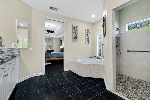 9500 Kingsley Drive, Denton, TX 76207