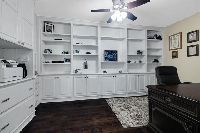 9500 Kingsley Drive, Denton, TX 76207
