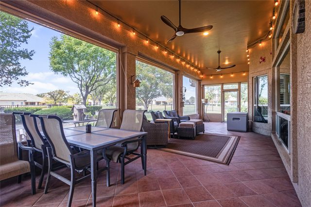9500 Kingsley Drive, Denton, TX 76207