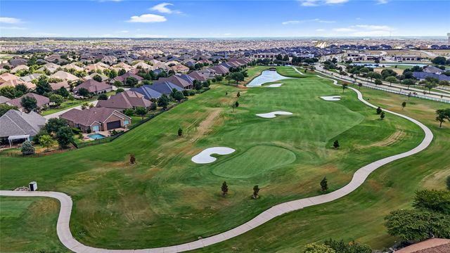 9500 Kingsley Drive, Denton, TX 76207