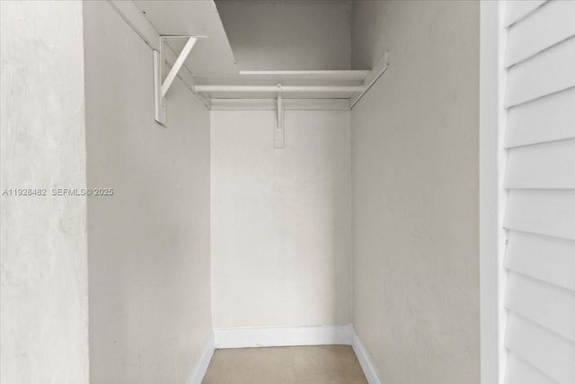 140 NW 198th St, Miami Gardens, FL 33169