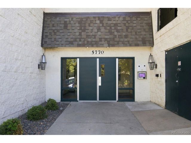 5770 E Warren Ave 104, Denver, CO 80222