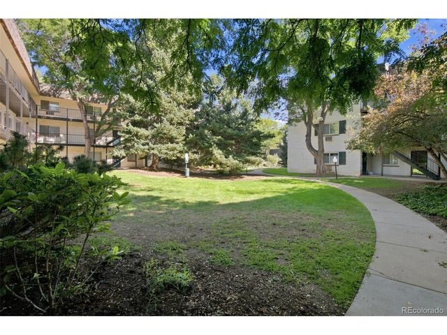5770 E Warren Ave 104, Denver, CO 80222