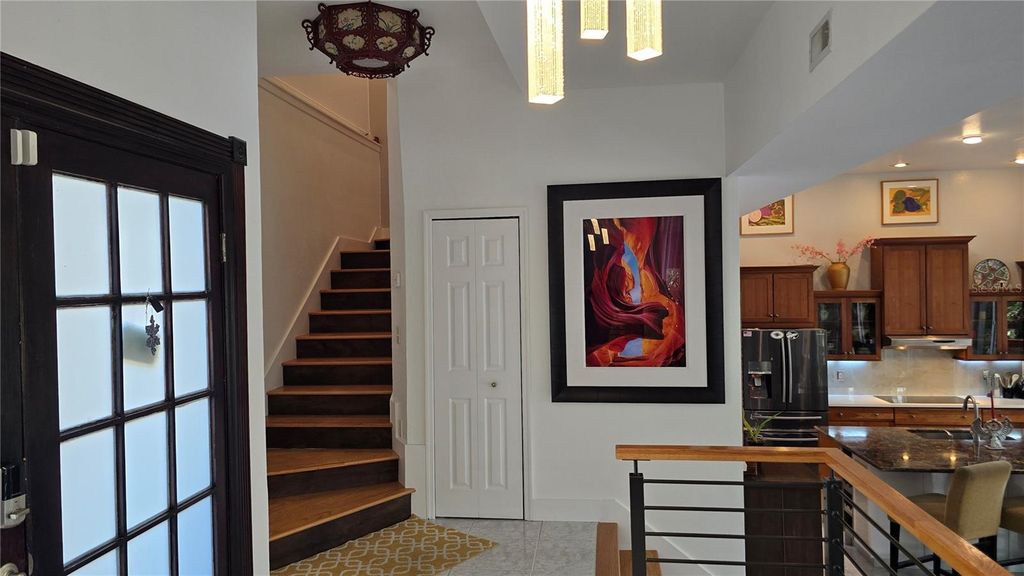 Image 12 of property listing at Address unavailable.